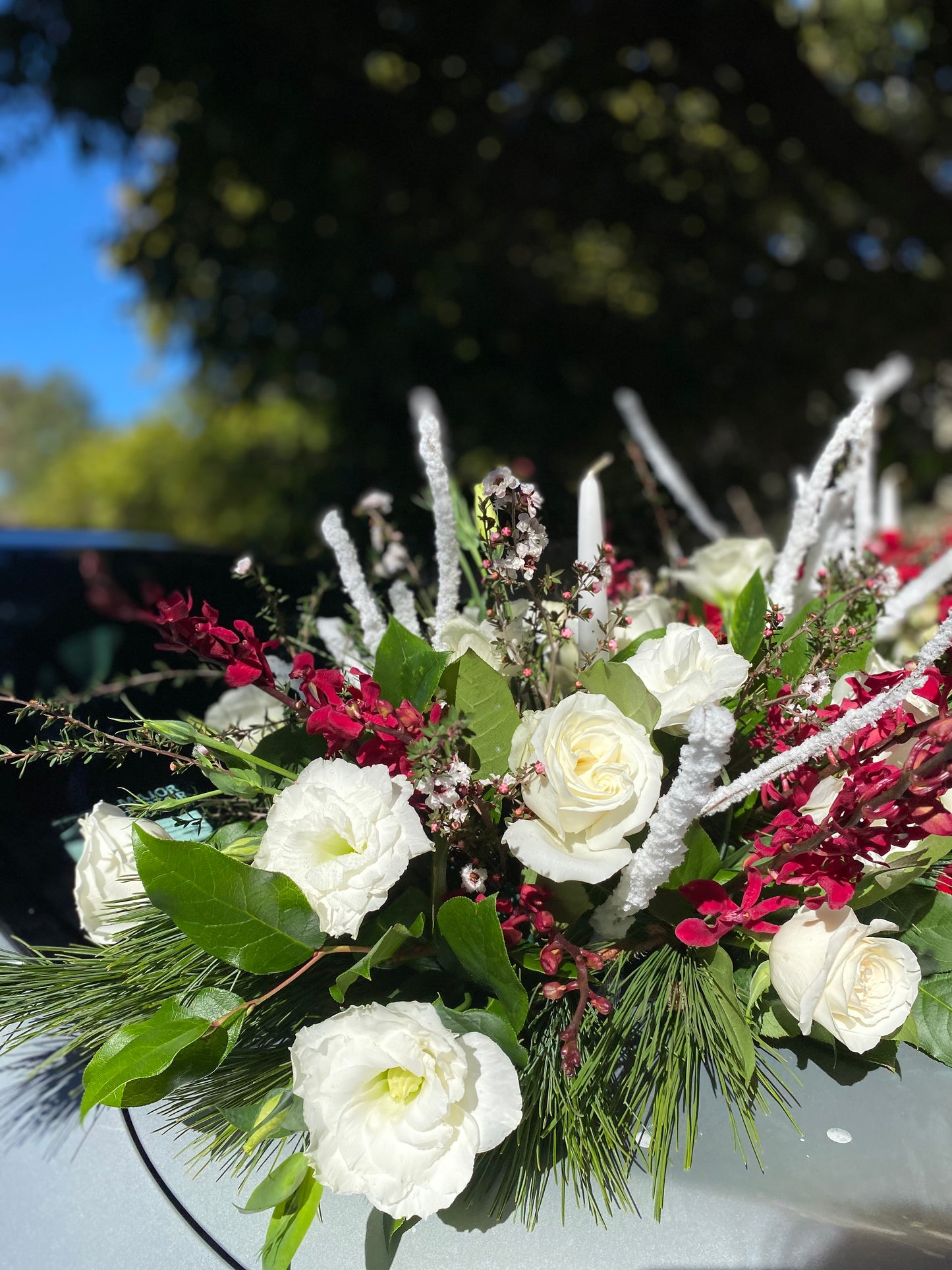 Holiday Table Center Pieces